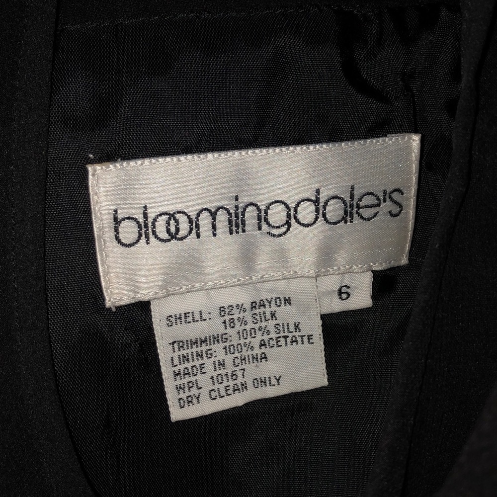 VINTAGE BLOOMINGDALES VELVET & SILK HOLIDAY DRESS - Picture 5 of 5
